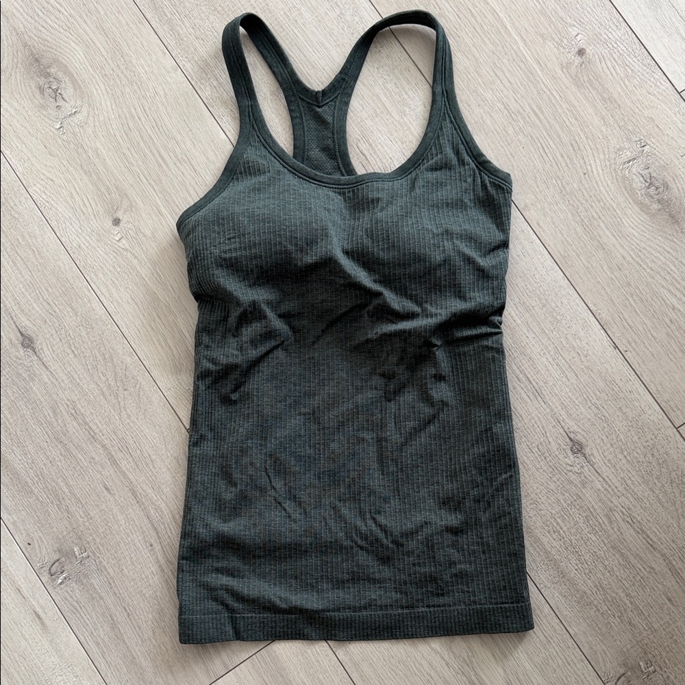 Lululemon Ebb to Street Tank
